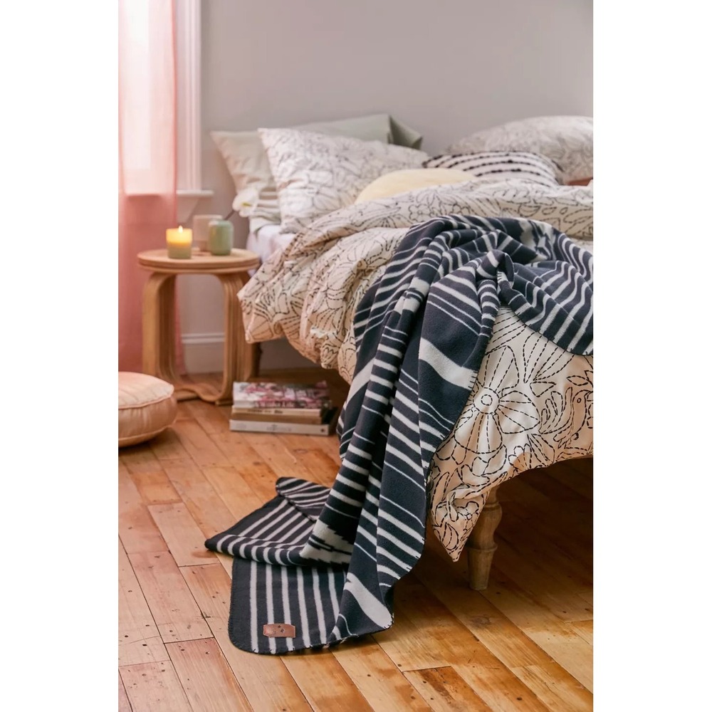 Slowtide Hayden Fleece Blanket Black White Southwest Geometric Throw 50x60